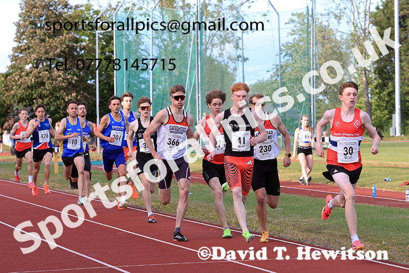 The 800 metres, 2025 NEGP No 2, Monkton Stadium, Wednesday, May 28th. Photo: David T. Hewitson/Sports for All Pics